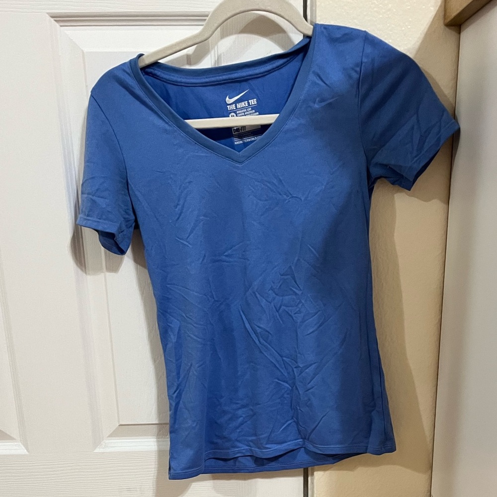 The Nike Tee Athletic Cut Women’s Dri-Fit Shirt